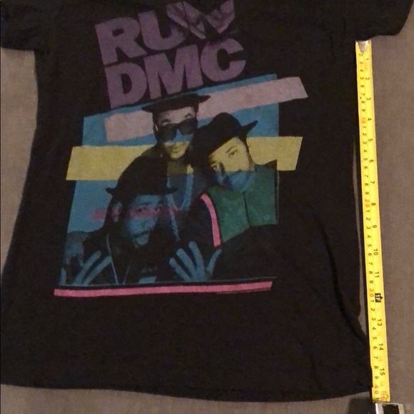 Run DMC Women’s Tee - Picture 5 of 5